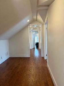 ATTN TRENT STUDENTS! Spacious 5/6 Bdrm House - Don't Wait! - Photo 3