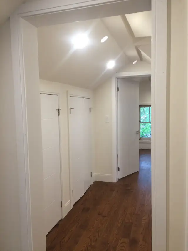 ATTN TRENT STUDENTS! Spacious 5/6 Bdrm House - Don't Wait! - Photo 5