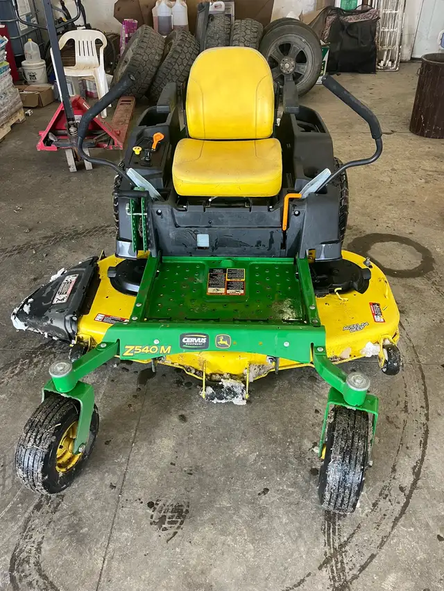 JD zero turn mower