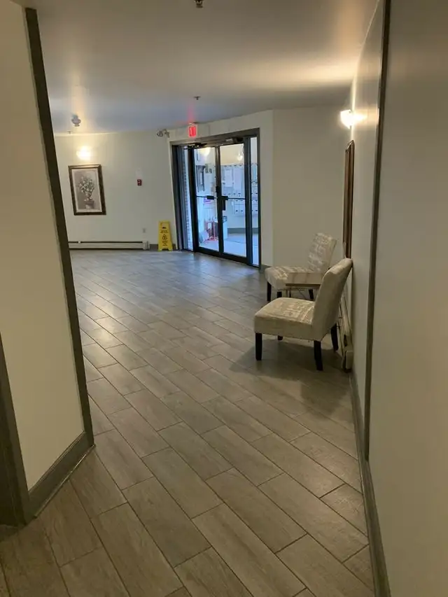 2 bedroom  90 Camelot Lane July 1 - Photo 4