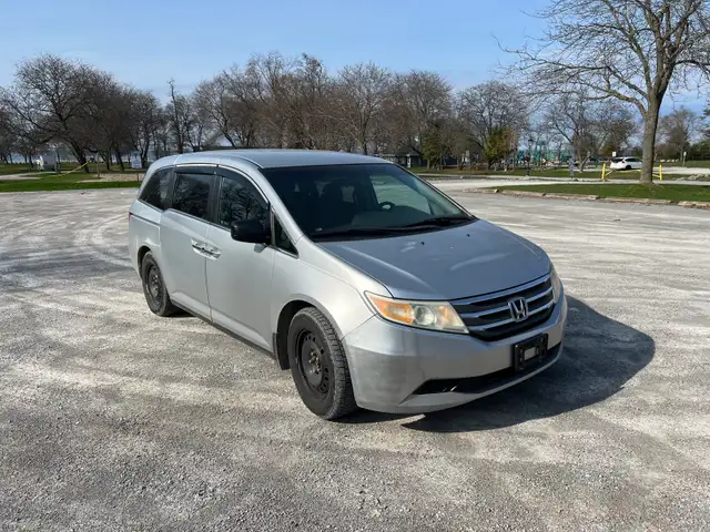 2011 Honda odyssey - Photo 4