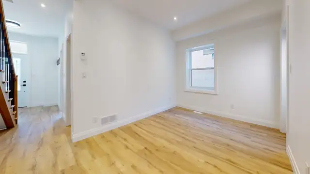 ATTENTION TRENT STUDENTS – Bdrm In Fully Renovated Home - Photo 3