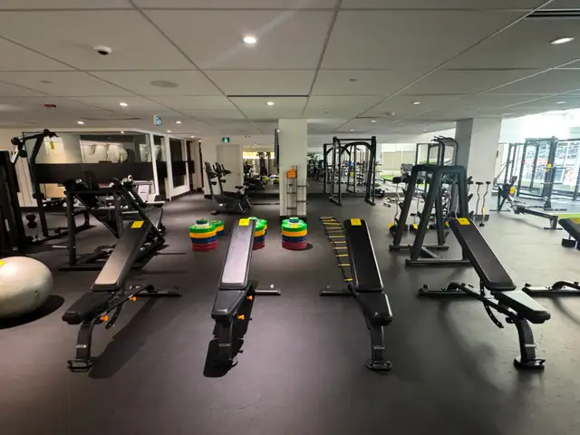COMPLETE FITNESS CENTRE - SHORT NOTICE AUCTION SALE - Photo 3