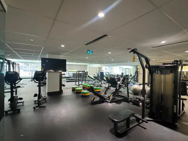 COMPLETE FITNESS CENTRE - SHORT NOTICE AUCTION SALE - Photo 7
