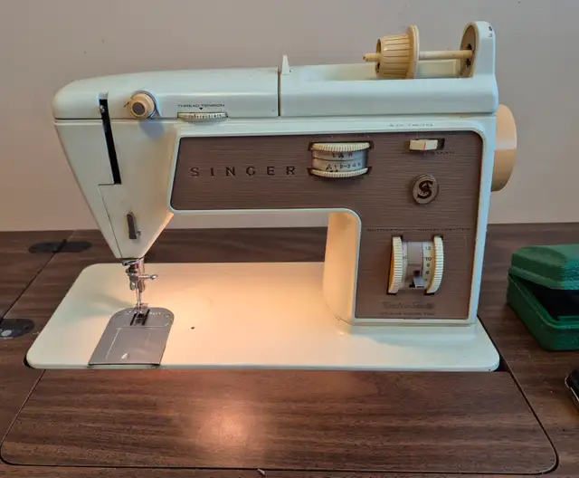 Antique Singer Sewing Machine with built-in Desk