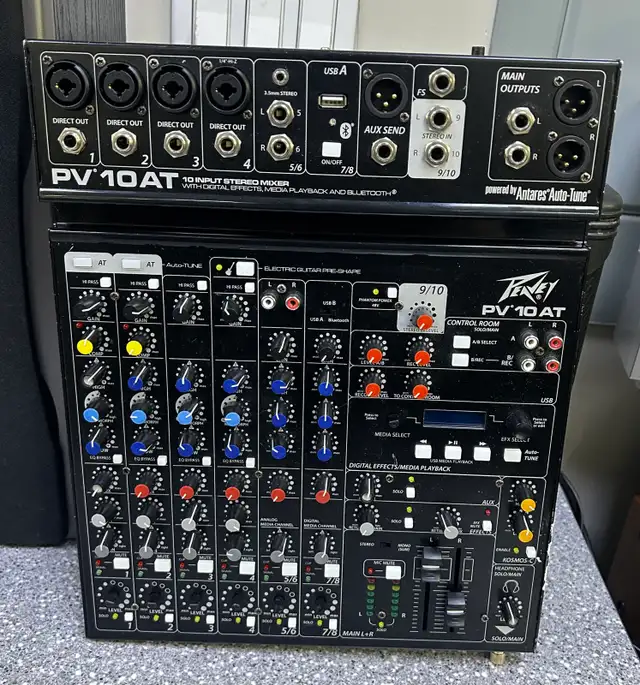 Peavey PV 10AT BT Powered Mixer