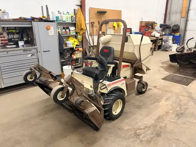 2019 GRASSHOPPER 725DT6 ZERO TURN MOWER-JOHN DEERE,KUBOTA ETC - Photo 9