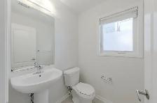 End-Unit Townhouse For Rent - Photo 6