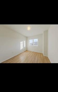End-Unit Townhouse For Rent - Photo 8