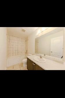 End-Unit Townhouse For Rent - Photo 10