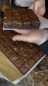 Brownies & Flowers-Lowest prices highest Quality Guaranteed! - Photo 2