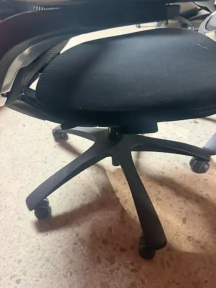 Knoll Generation Chair! - Photo 2