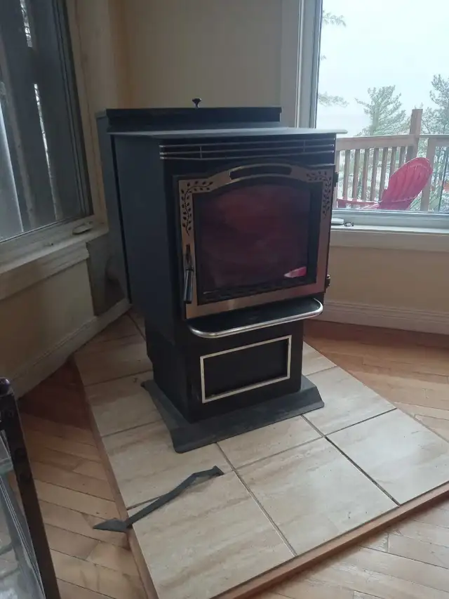 64000BTU Harman Pellet Stove