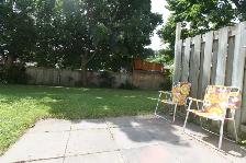 ATTENTION TRENT STUDENTS – 3 Bdrm - Prime Reid St Location - Photo 9