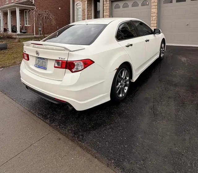 2010 Acura TSX - Photo 2