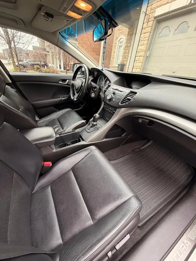 2010 Acura TSX - Photo 8