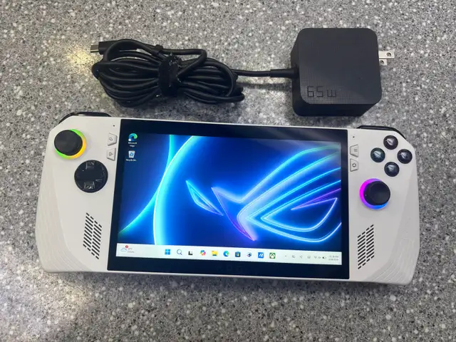 ASUS ROG Ally Ryzen Z1 Extreme 16GB 512GB AMD Radion Graphics - Photo 2