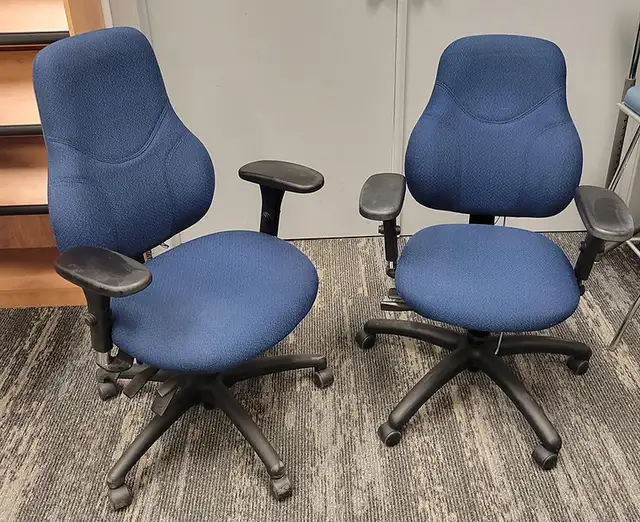 Global GC Tritek Medium Back Office Chair!