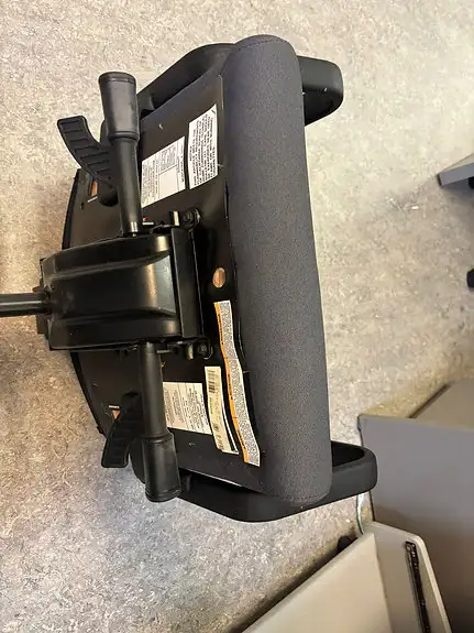 AllSteel Scout Ergonomic Office Chair! - Photo 6