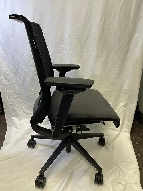 Steelcase Think V1 Chair-Call Us Now! - Photo 3