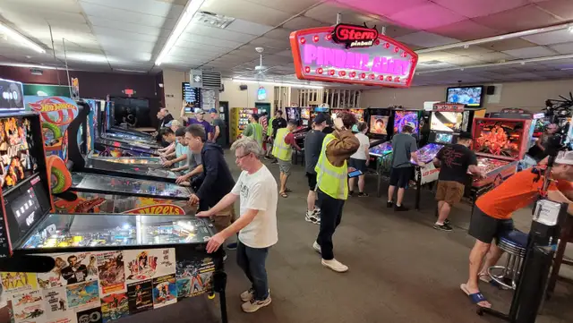 WANTED Pinball Machines Dead or Alive! Pick up ASAP with cash! - Photo 3