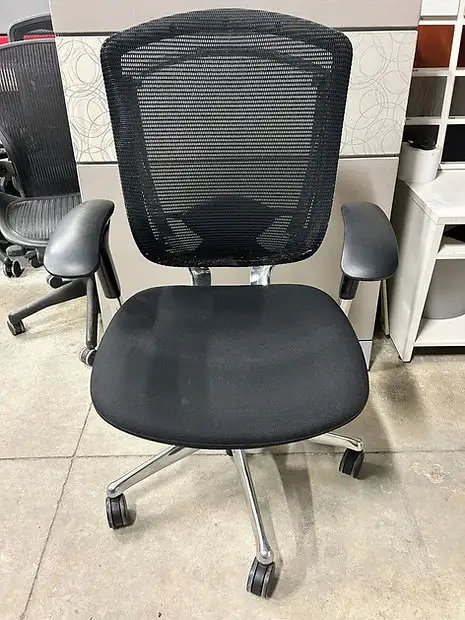 Teknion Nuova Contessa Task Chair!