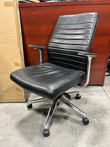 Allseating Task Chair! - Photo 3