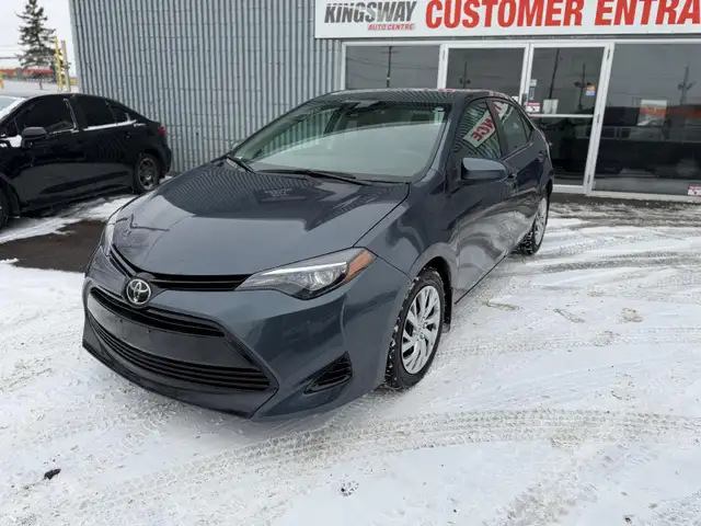 2017 Toyota Corolla LE FWD
