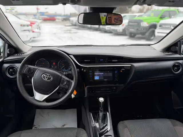 2017 Toyota Corolla LE FWD - Photo 9