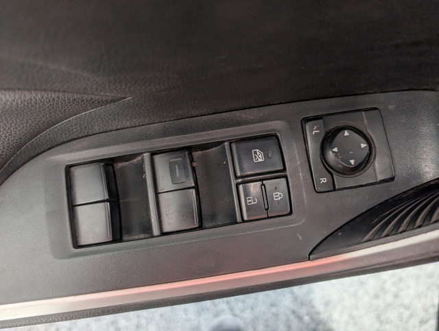 2024 Toyota RAV4 LE AWD - Photo 13