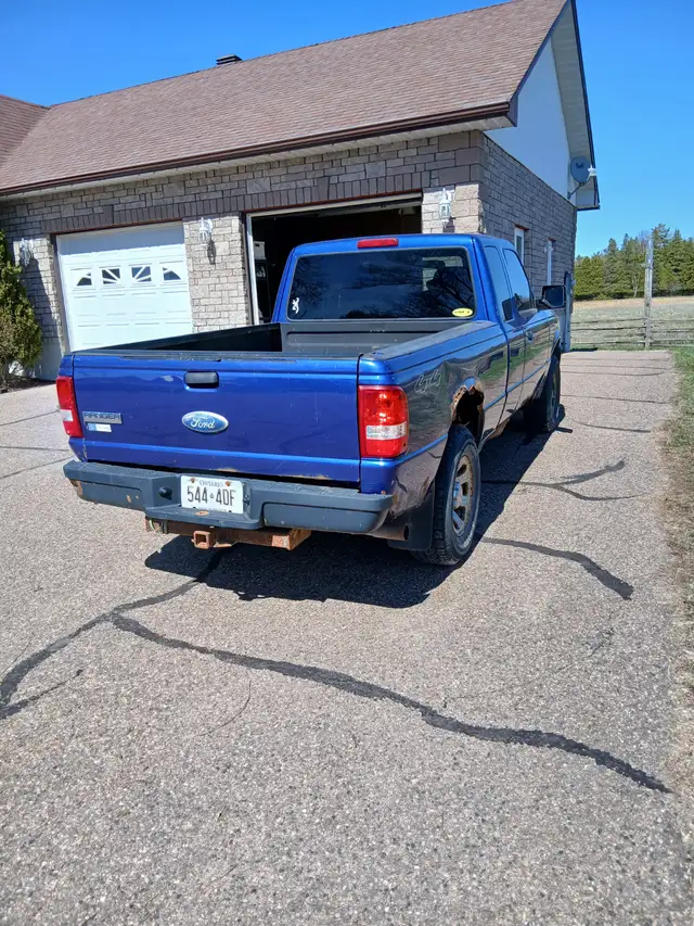 2006 Ford Ranger 4x4 Supercab 4.0L - Photo 3