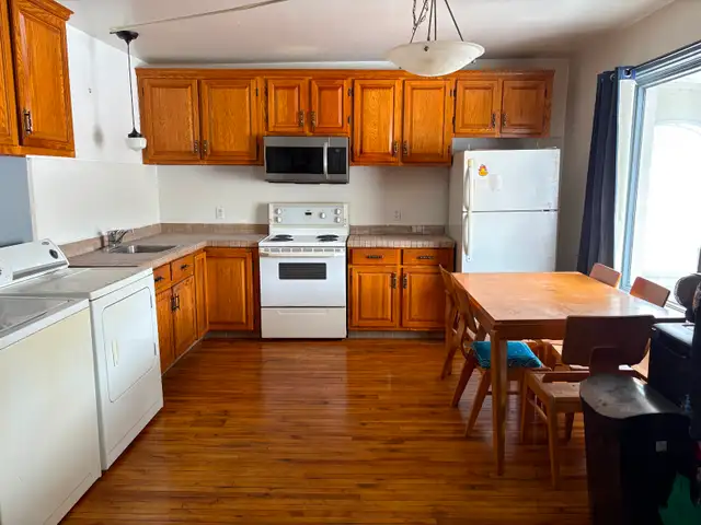 St-Flavien, grand 3 1/2, dispo juillet - Photo 2