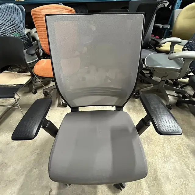 SitOnIt Amplify Mesh Chair-Call Us Now!