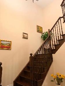 West Mountain Hamilton - Room Available - Photo 2
