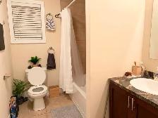 West Mountain Hamilton - Room Available - Photo 6