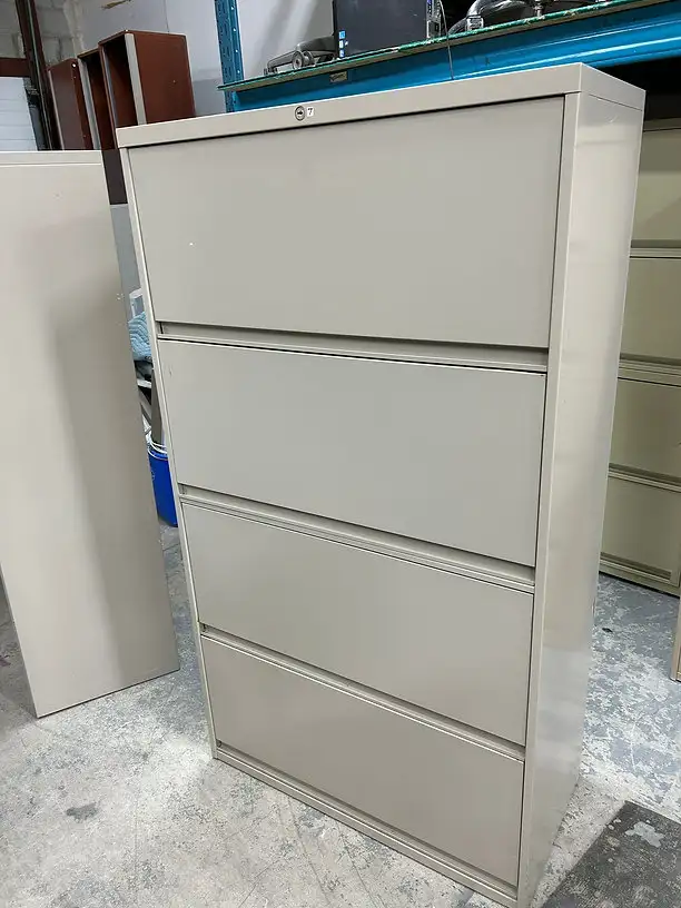 Steelcase 4 Drawer Filing Cabinet! - Photo 6