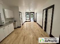 5.5 in Mile-Ex near Metro Parc (Avail July / 3 closed bedrooms) - Photo 2