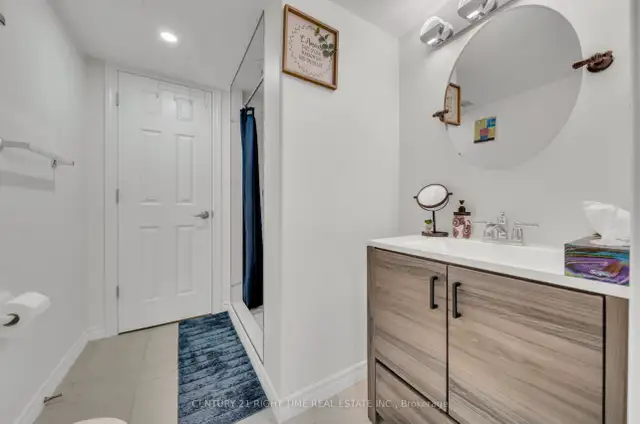 Newly Finished Basement Available For Rent !! - Photo 7