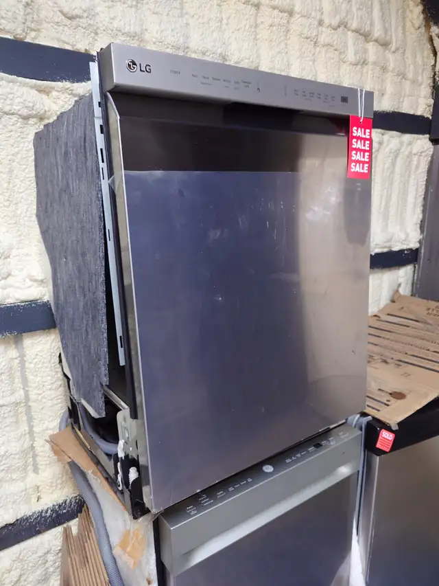 LG '24' Stainless Steel Dishwasher on Sale‼️ - Photo 2