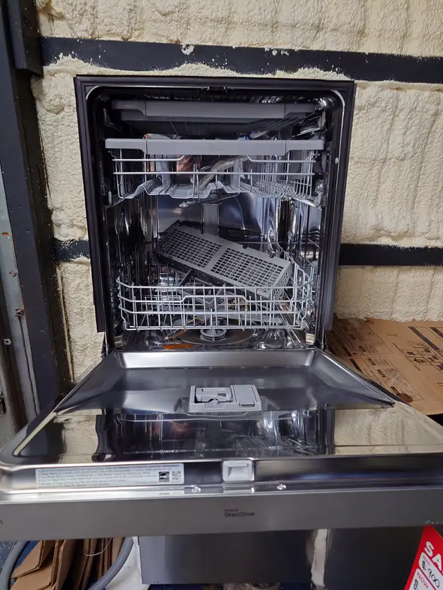 LG '24' Stainless Steel Dishwasher on Sale‼️ - Photo 4