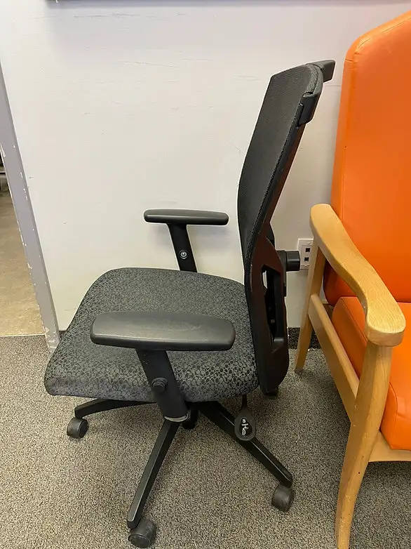 Global Alero Chair-Call Us Now! - Photo 3