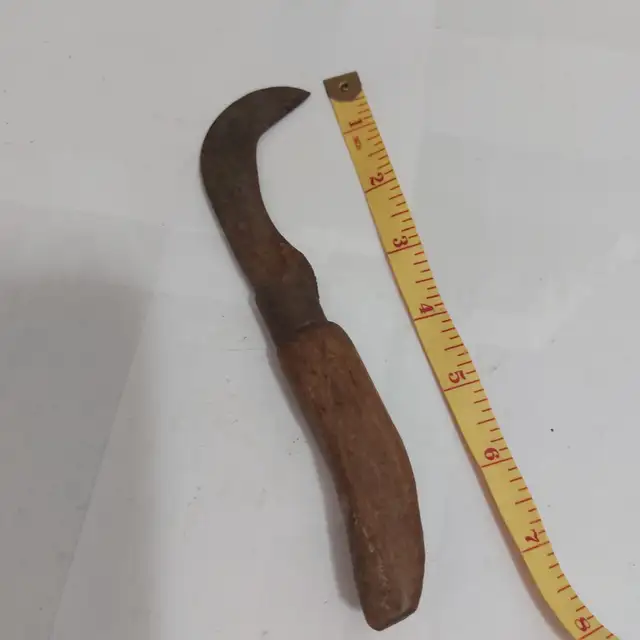 Vintage Pocket Knife - Photo 2