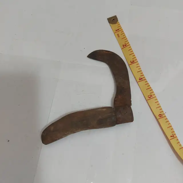 Vintage Pocket Knife - Photo 3