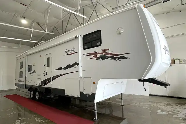2008 Pilgrim International Legends 37QB4S – Pre-Owned 5th Wheel - Photo 2