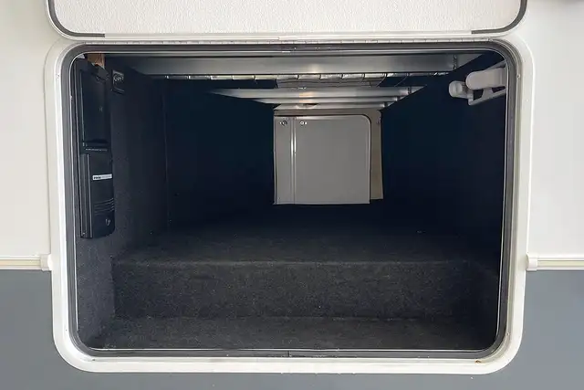 2008 Pilgrim International Legends 37QB4S – Pre-Owned 5th Wheel - Photo 10