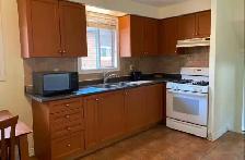 Large two bedroom private unit with the private entrance rent, - Photo 2