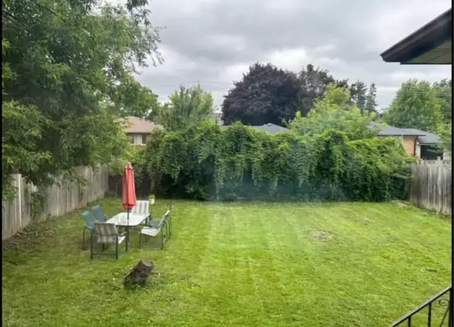 Large two bedroom private unit with the private entrance rent, - Photo 6