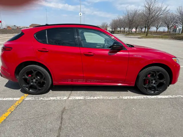 Alfa Romeo Stelvio Veloce 2022 - Photo 6