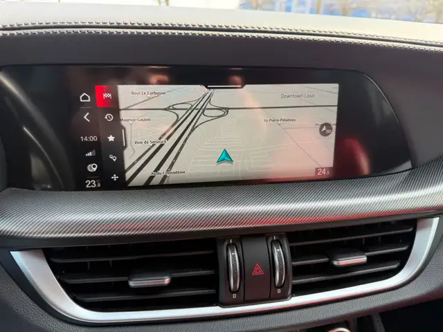 Alfa Romeo Stelvio Veloce 2022 - Photo 16