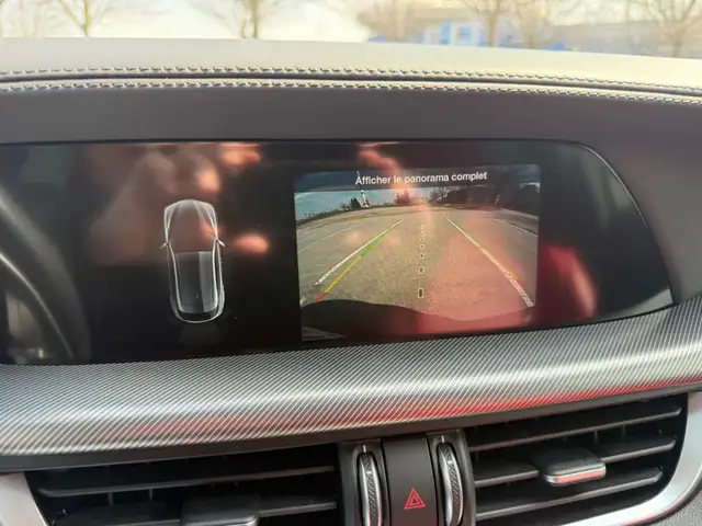 Alfa Romeo Stelvio Veloce 2022 - Photo 17